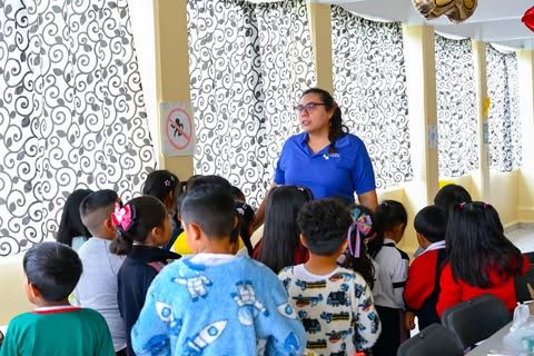 Taller de fortalecimiento familiar en Magdalena Chichicaspa