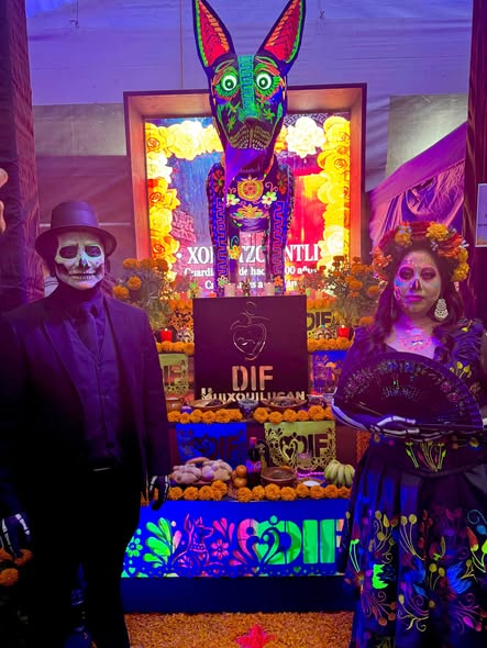 DIF Huixquilucan participa en el Concurso de Ofrendas por el Día de Muertos